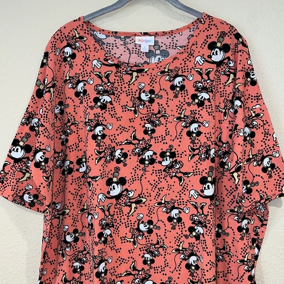 LuLaRoe Women’s Minnie Mouse Disney Irma vacation Party tee Shirt Top size L - Picture 3 of 7